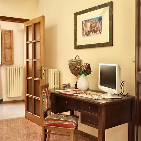 بيت ضيافة Domo Silvia E Paolo