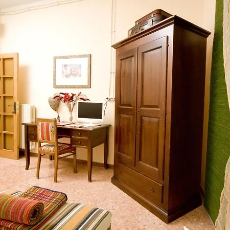 Domo Silvia E Paolo نوورو