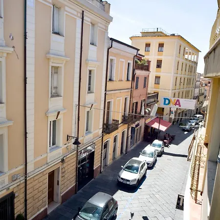 Affittacamere Domo Silvia E Paolo Nuoro (Sardinia)